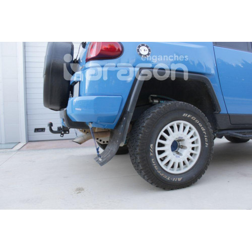 Фаркоп ARAGON на TOYOTA FJ Cruiser 2006–  Арт. E6400EA 