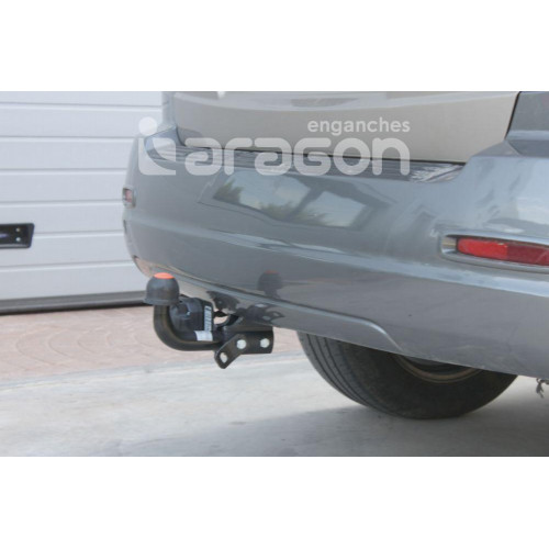 Фаркоп ARAGON на KIA Sorento 2002–2006  Арт. E3004BA 